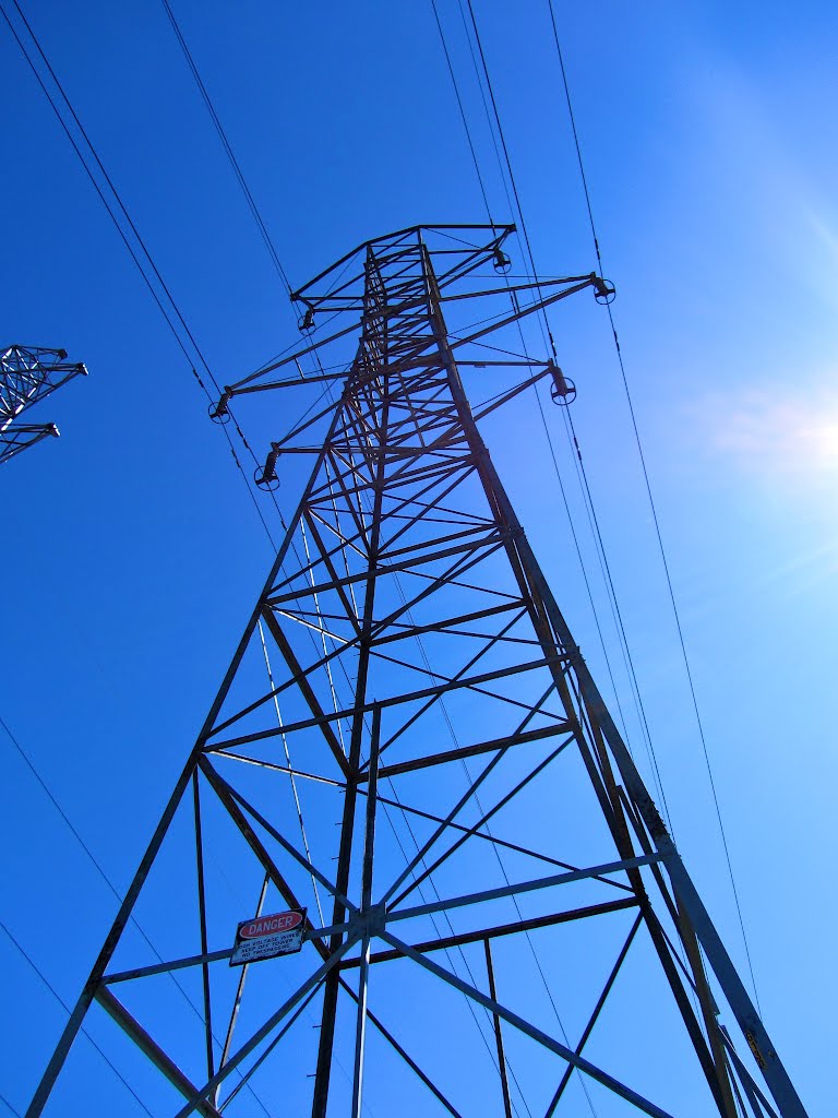 Industrial pipeline utility tower